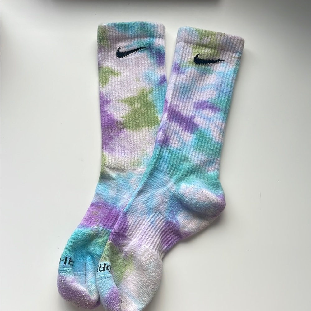 Nike Tie-Dye Crew Socks